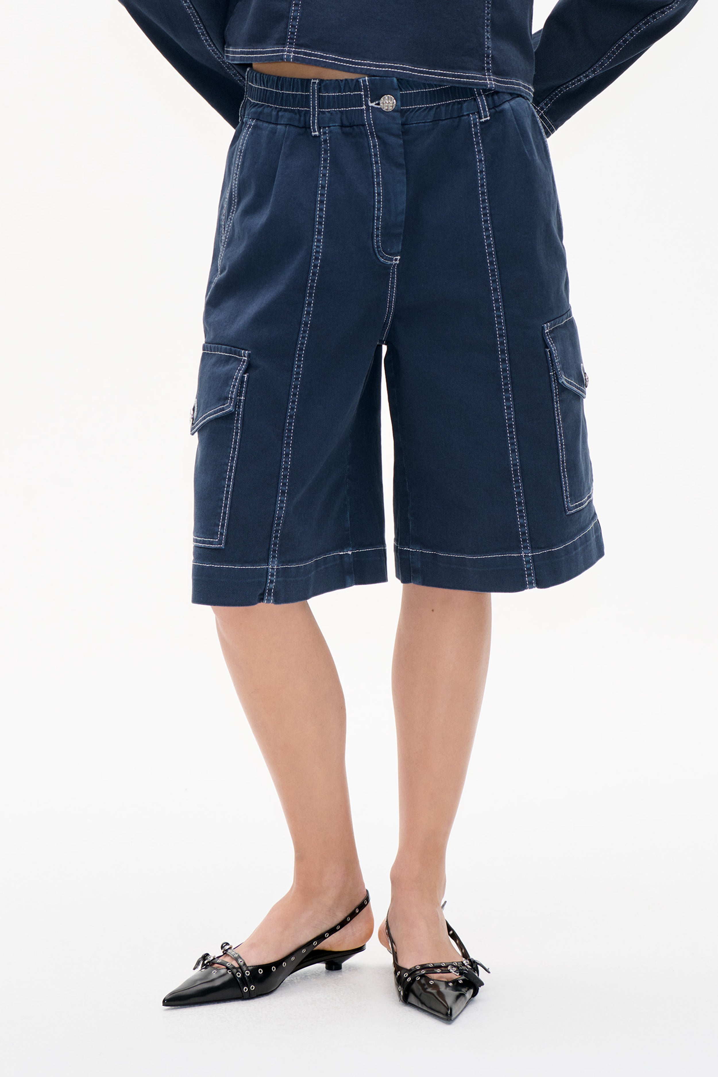 24724_7099_DETAIL.png media file