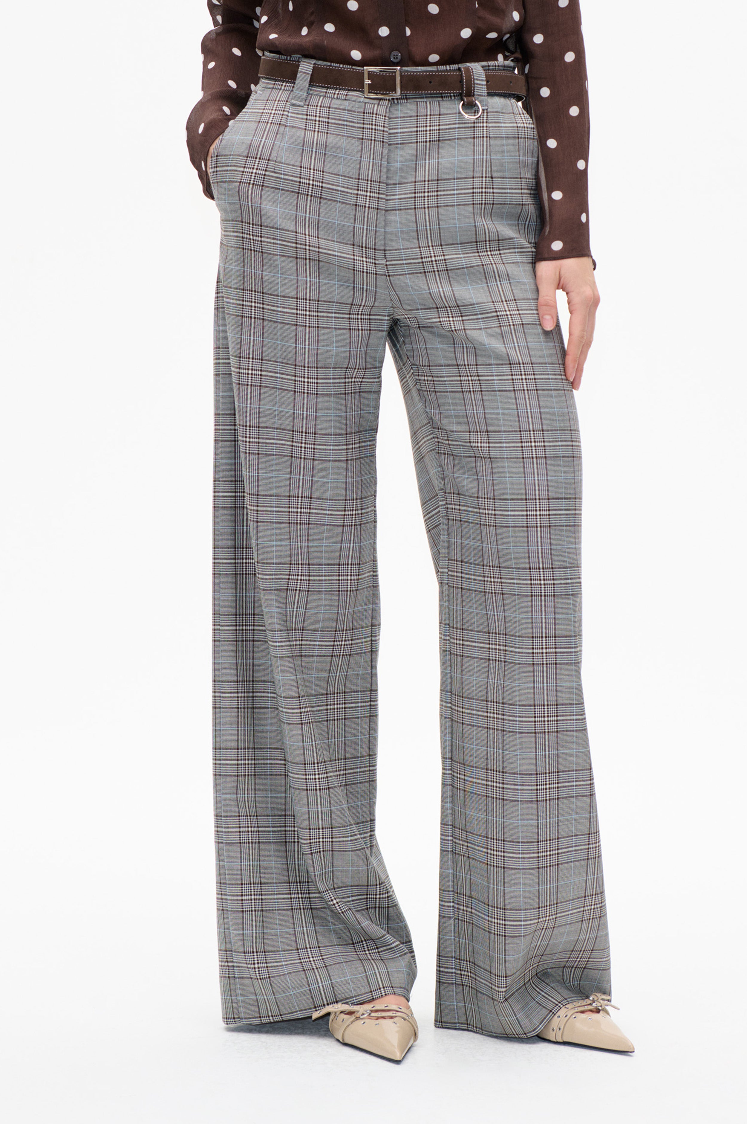 24940_9234_DETAIL.jpg media file